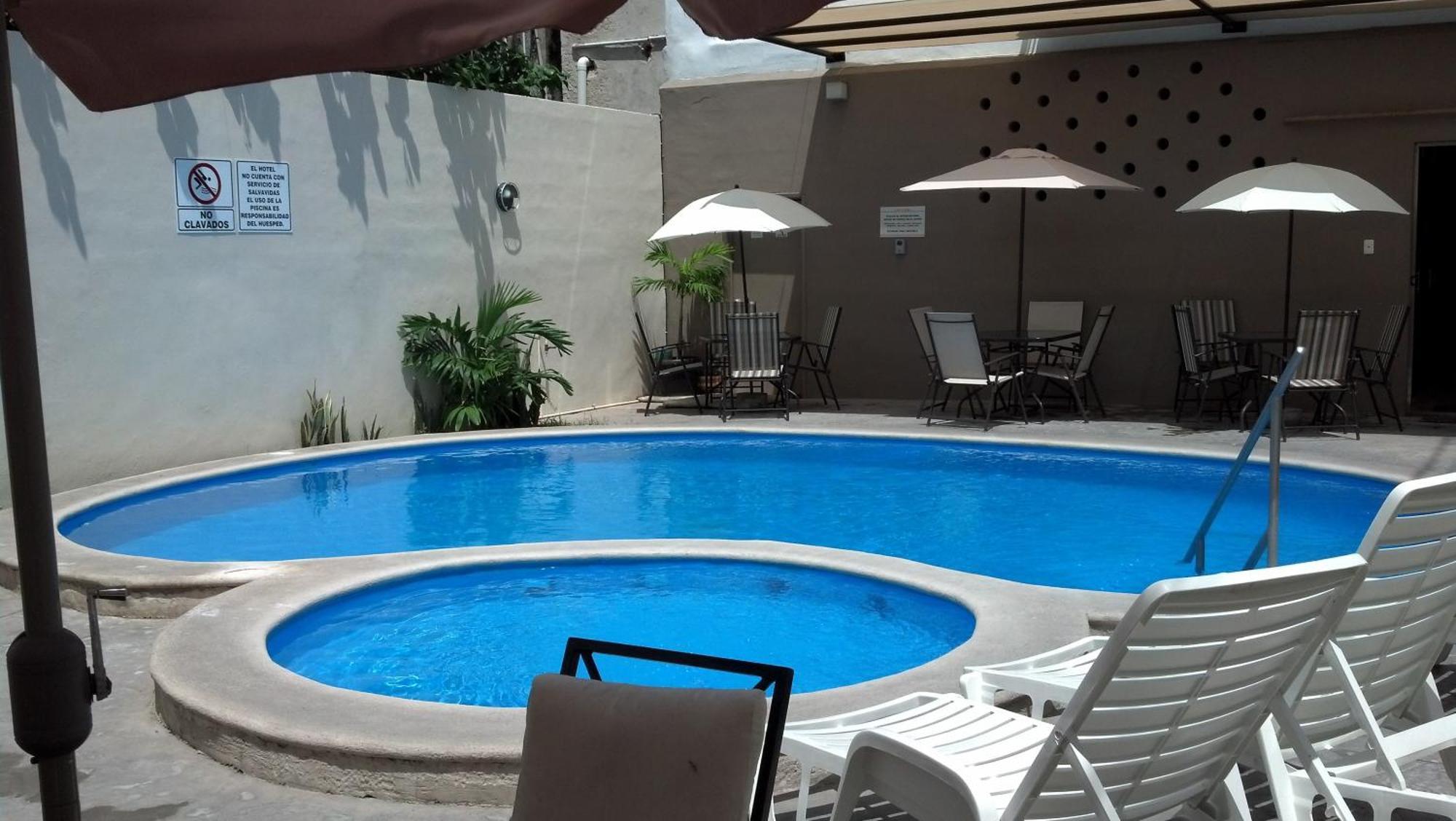 Hotel & Suites Domani Progreso  Cameră foto